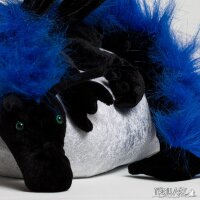 Shoulder dragon XXL, black with a blue plushy crest