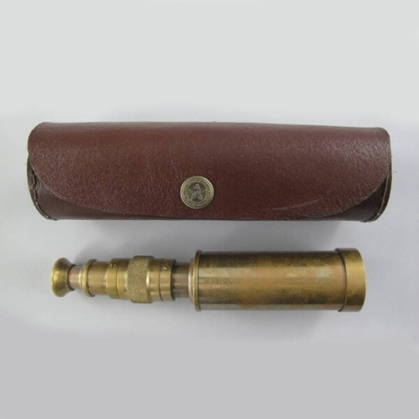 Telescope, brass, leather box, 15 cm length