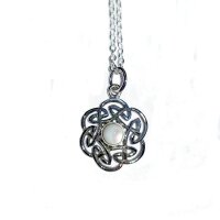Celtic Knot Pendant, White Shell, Silver 925, incl. Chain