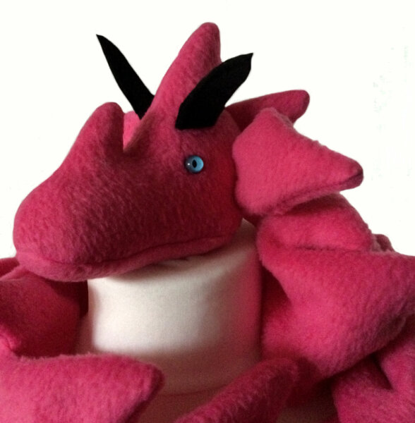 Dragon Scarf pink with blue eyes
