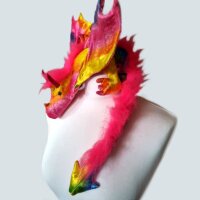 Schulterdrache XXL, Sp.-Ed., Regenbogen, Plüsch- oder Zackenkamm Unterseiten und Zackenkamm schwarz grün